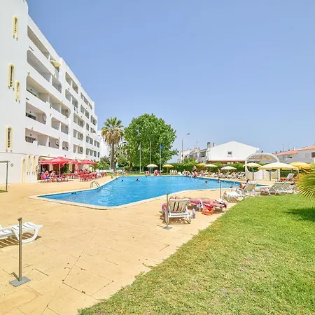 Southview Silchoro Al Apartamento