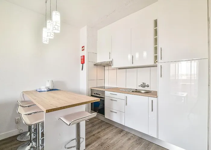 Southview Silchoro Al Apartment *